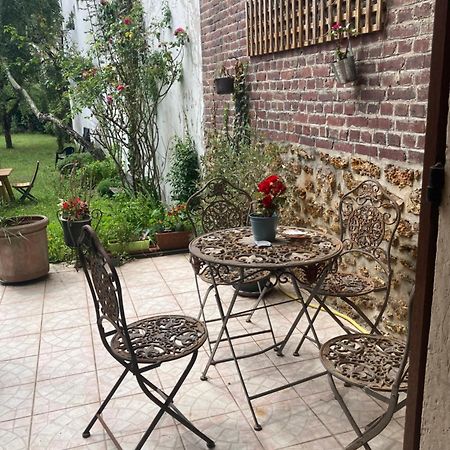 Studio Avec Terrasse Sur Jardin Fontenay-sous-Bois Exterior photo